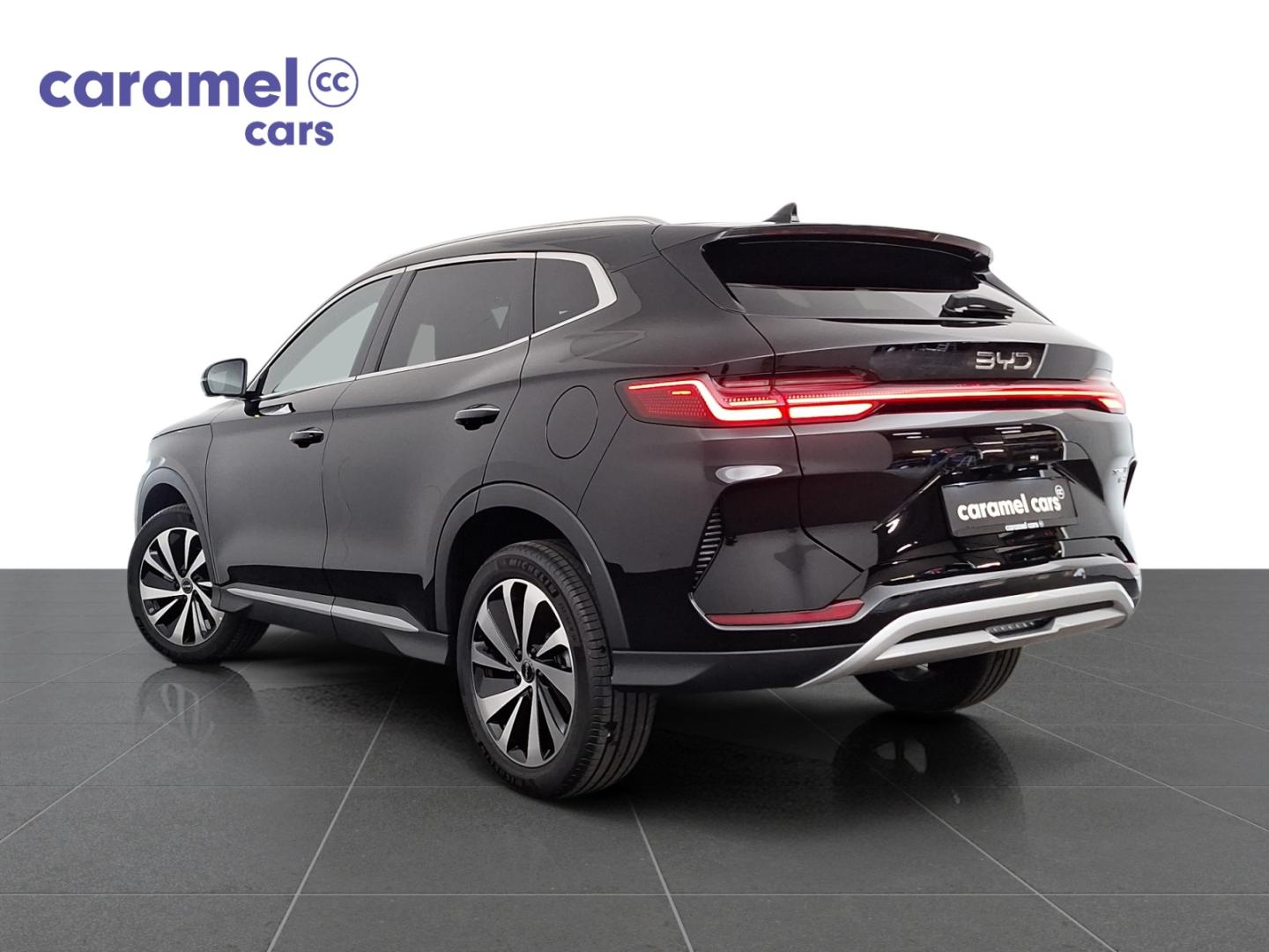 BYD SEAL U 1.5 DM-I 218 PHEV BOOST FULL OPTION *LEDER*PANO DAK*OPEN DAK*DAB*CARPLAY*360°CAMERA SENSOREN* - Image 4