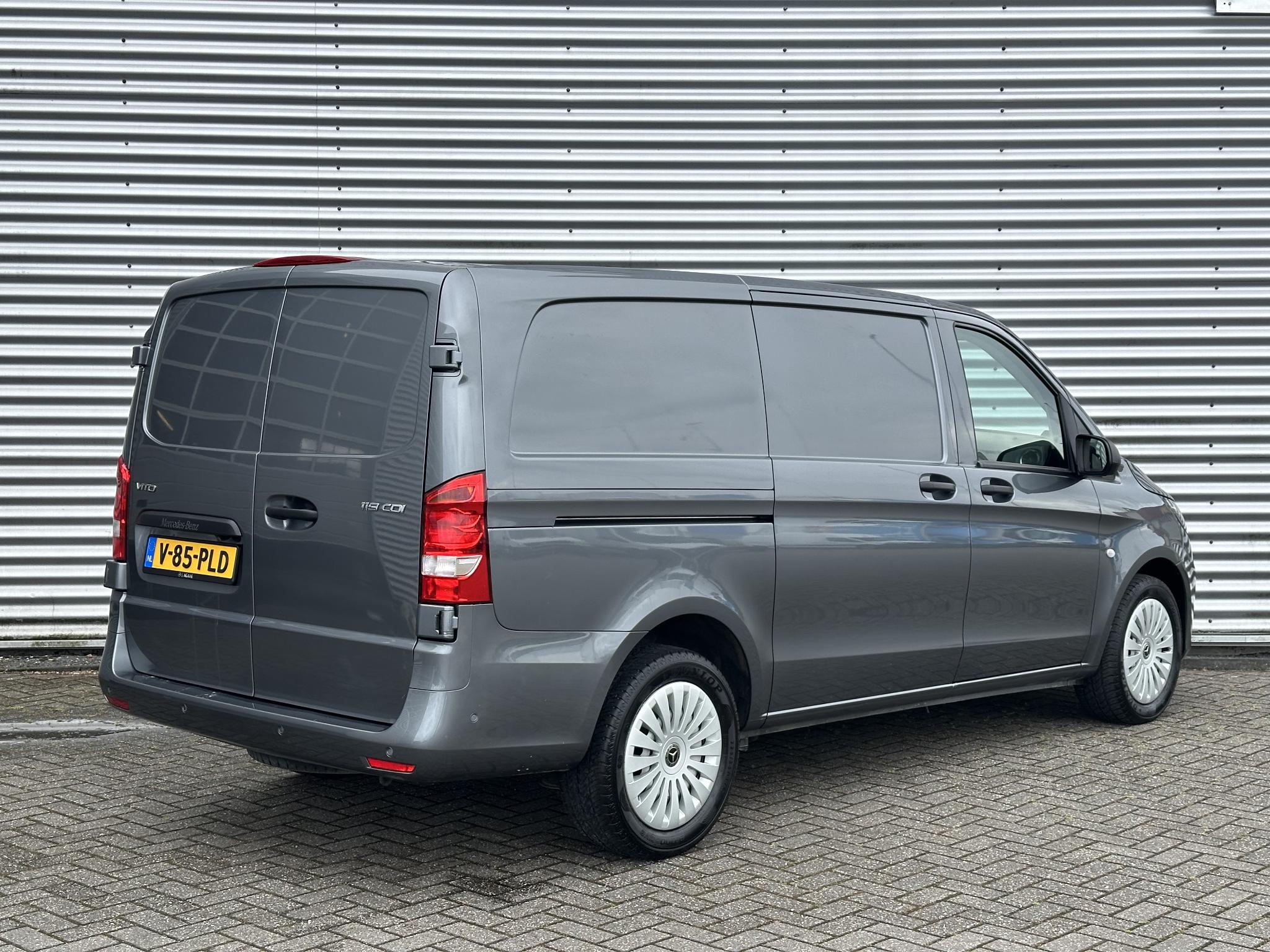 Mercedes-Benz Vito 119 CDI L2 Automaat LED Achterdeuren Carplay - Afbeelding 2