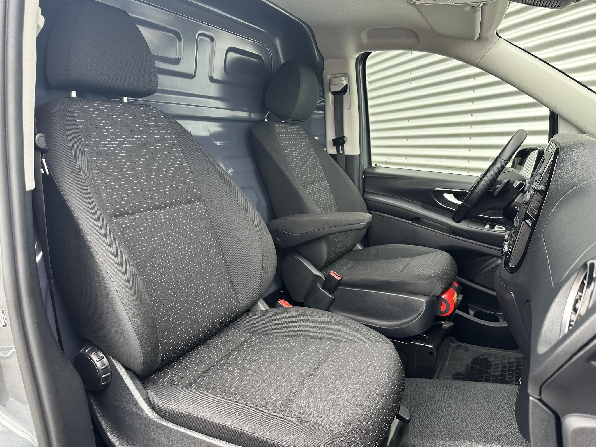 Mercedes-Benz Vito 119 CDI L2 Automaat LED Achterdeuren Carplay - Afbeelding 5
