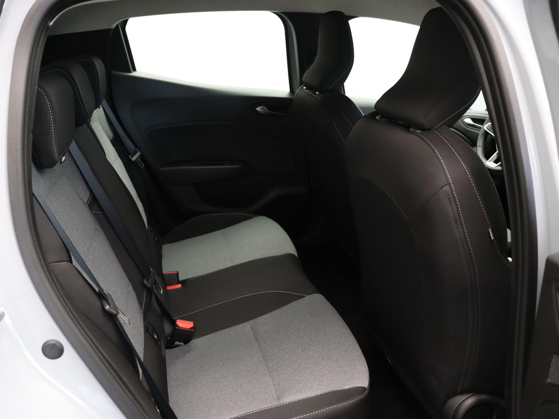 Renault Clio 1.6 E-Tech Full Hybrid 145 evolution - Afbeelding 9