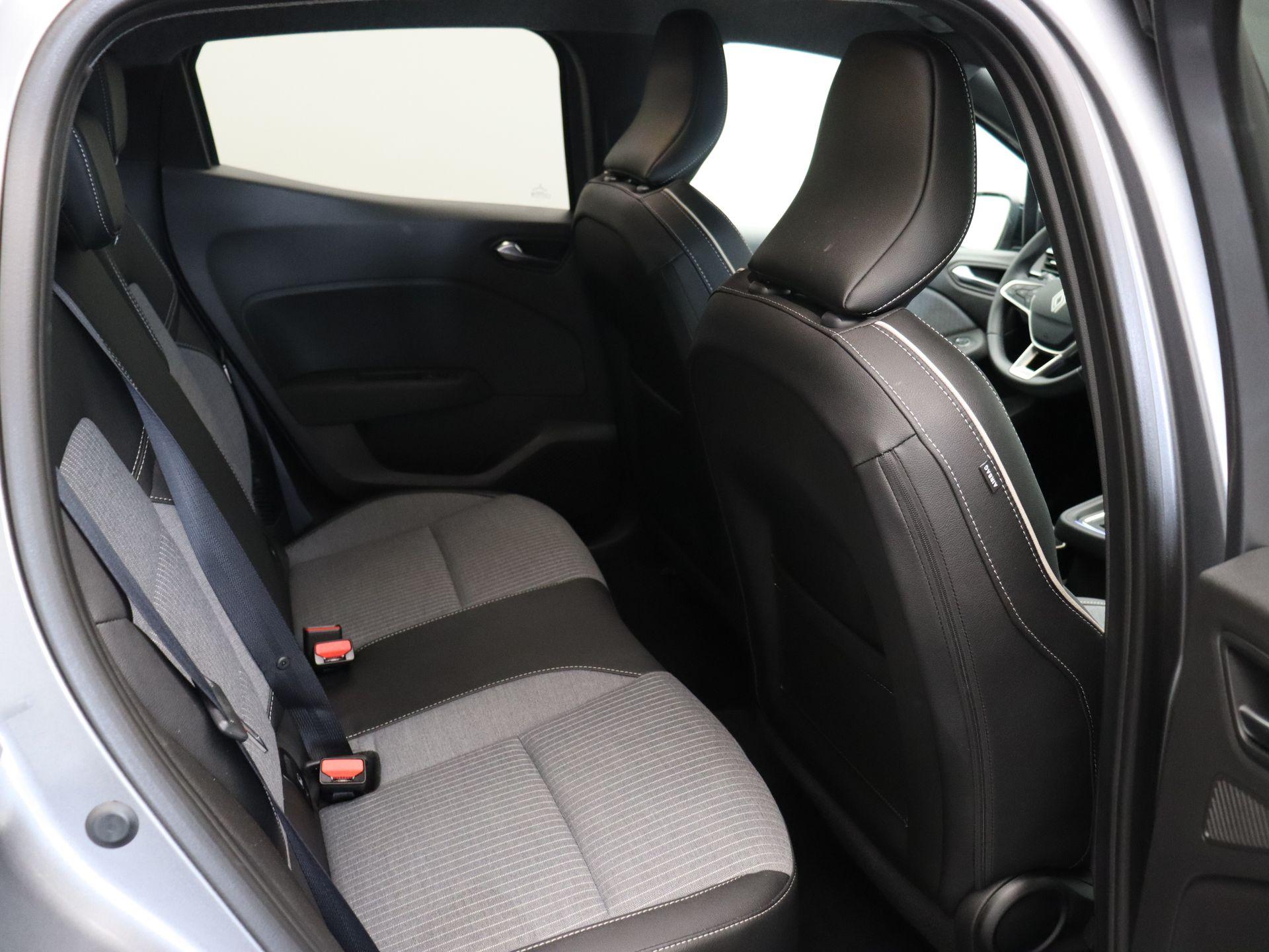 Renault Clio 1.6 E-Tech Full Hybrid 145 techno - Afbeelding 9