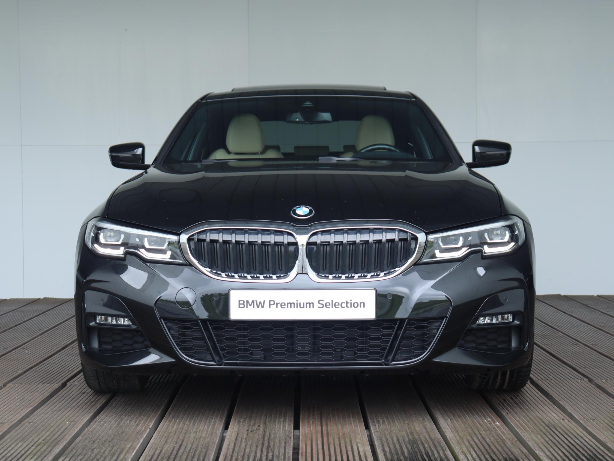 BMW 3 Serie Sedan 318i - Afbeelding 3