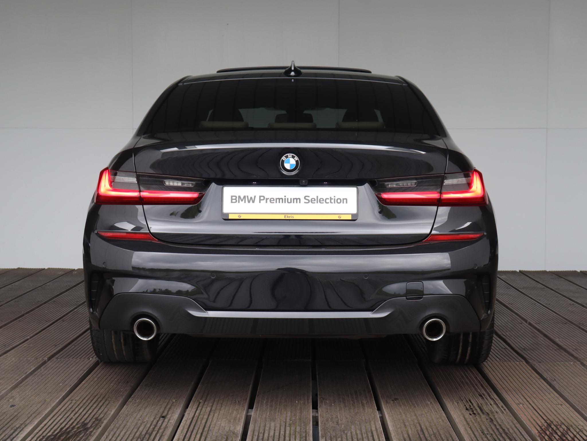 BMW 3 Serie Sedan 318i - Afbeelding 4