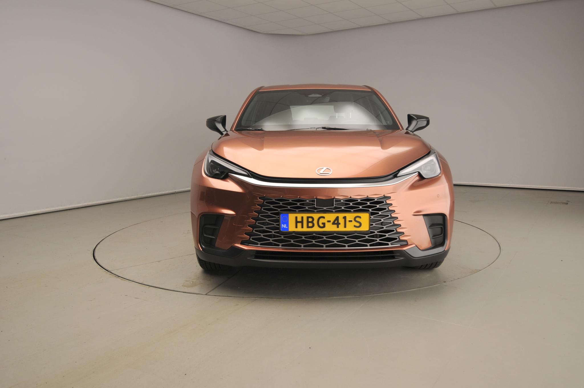 Lexus LBX 2WD - Afbeelding 5