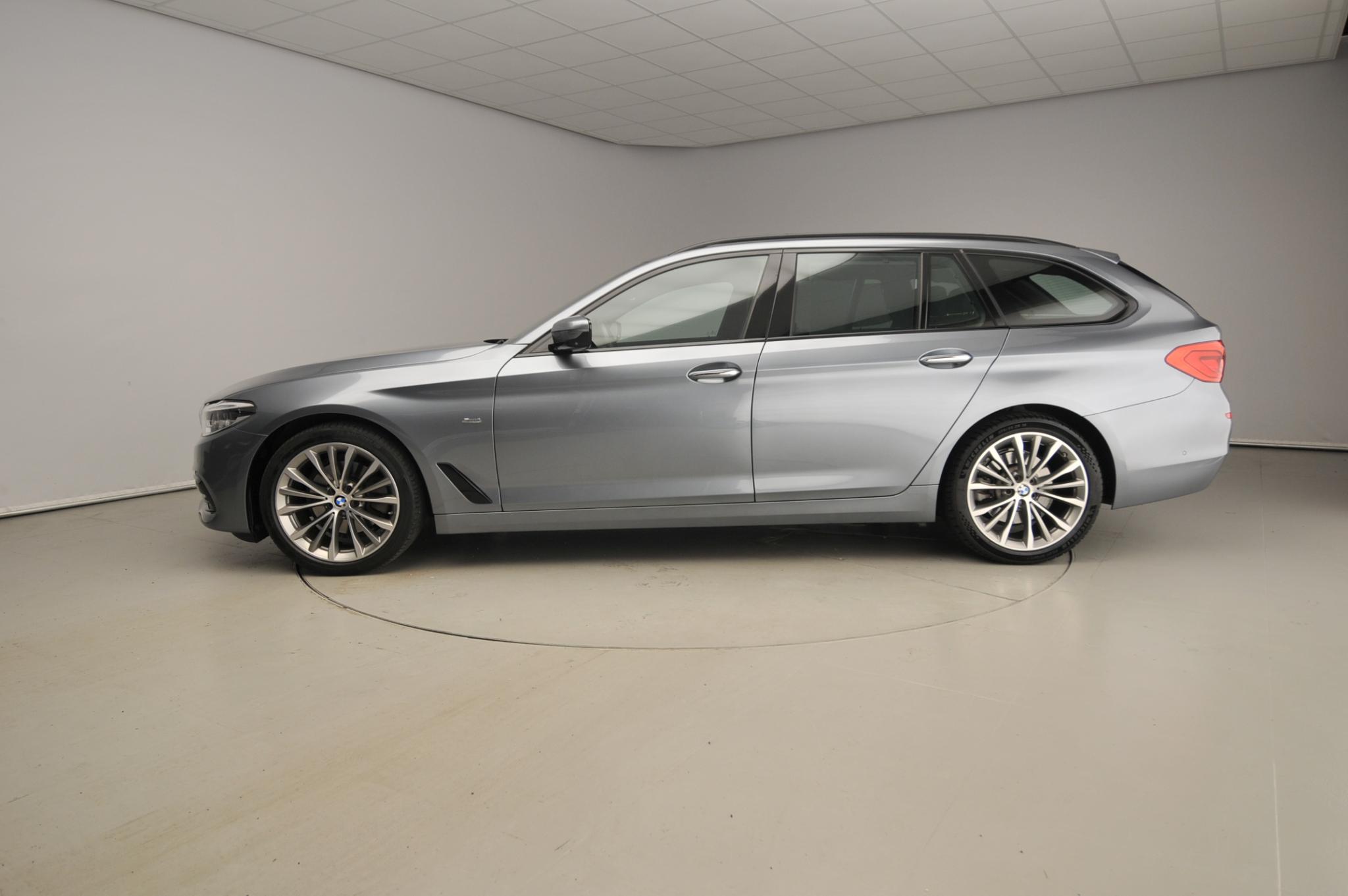 BMW 5 Serie Touring 520i - Afbeelding 2