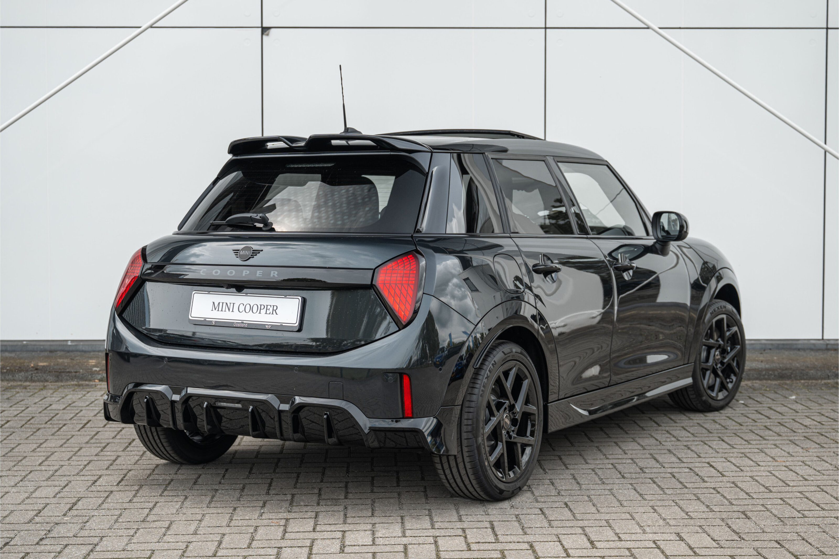 MINI 5-Deurs Hatchback Cooper C Automaat