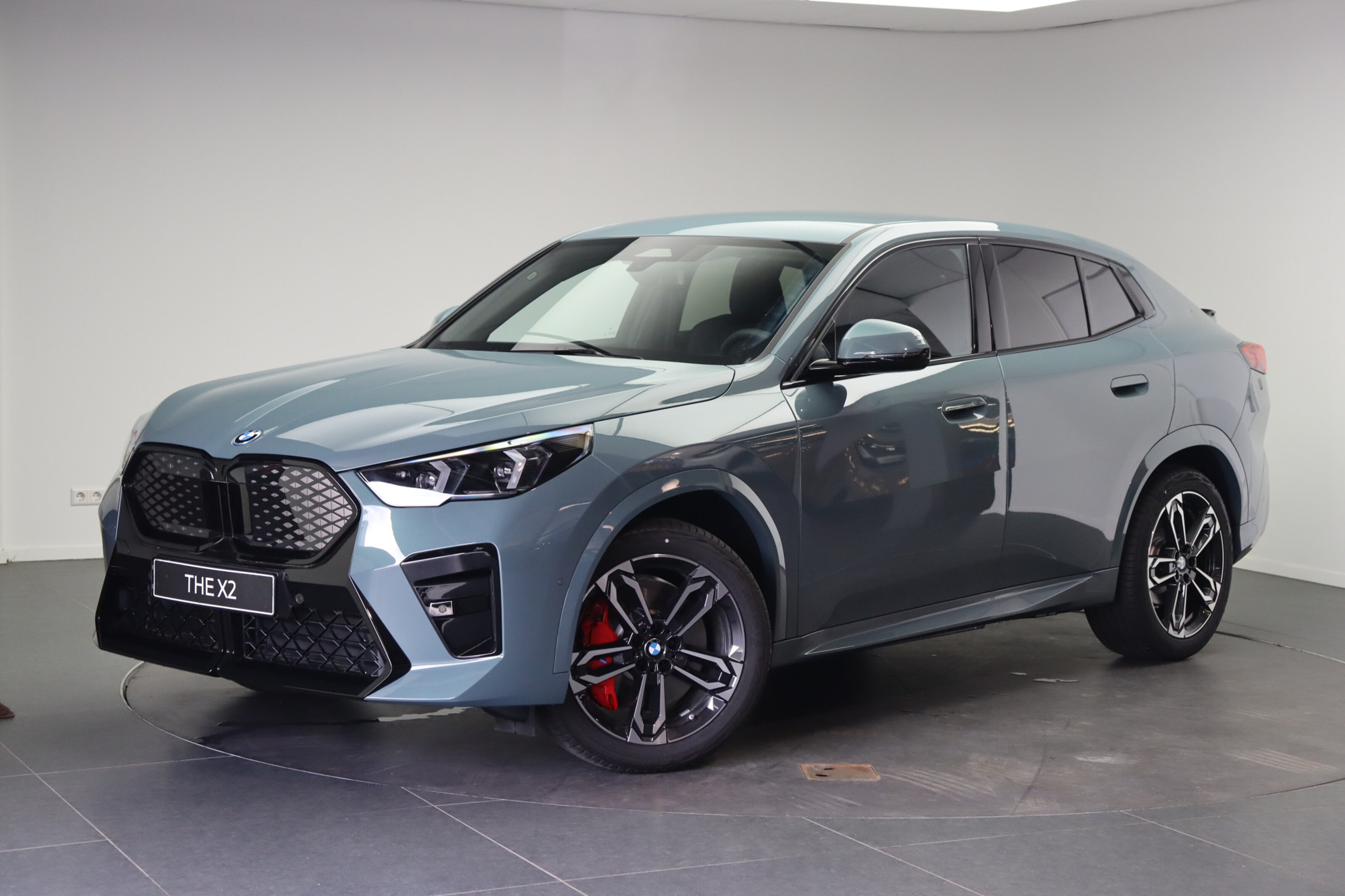 BMW iX2 eDrive20 M Sport