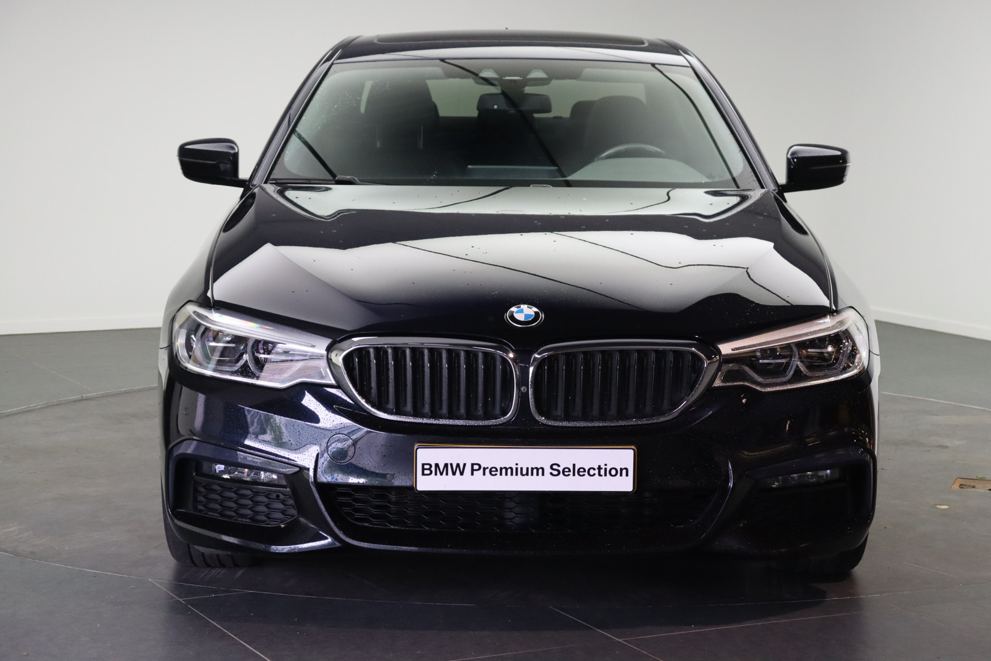 BMW 5 Serie 520i High Executive M Sport Automaat