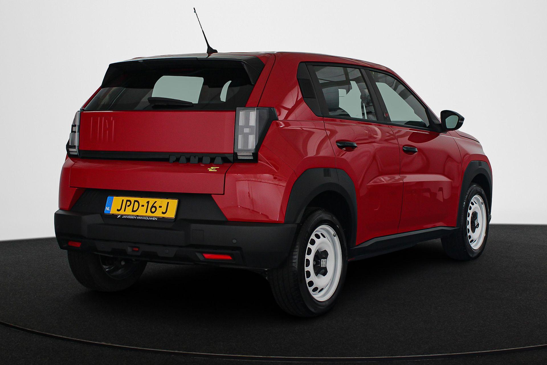 Fiat Grande Panda RED 11kW 44 kWh - Afbeelding 3