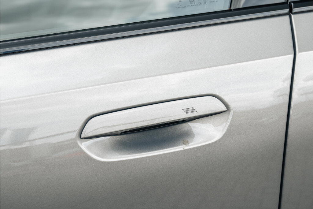 BMW i5 9