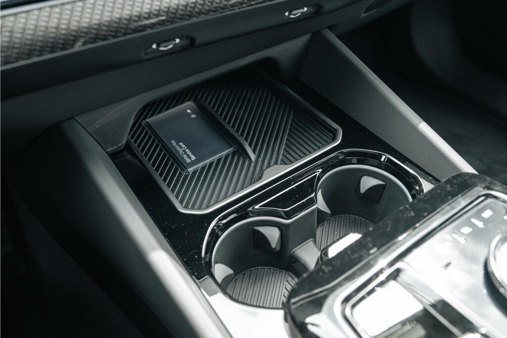 BMW i5 16