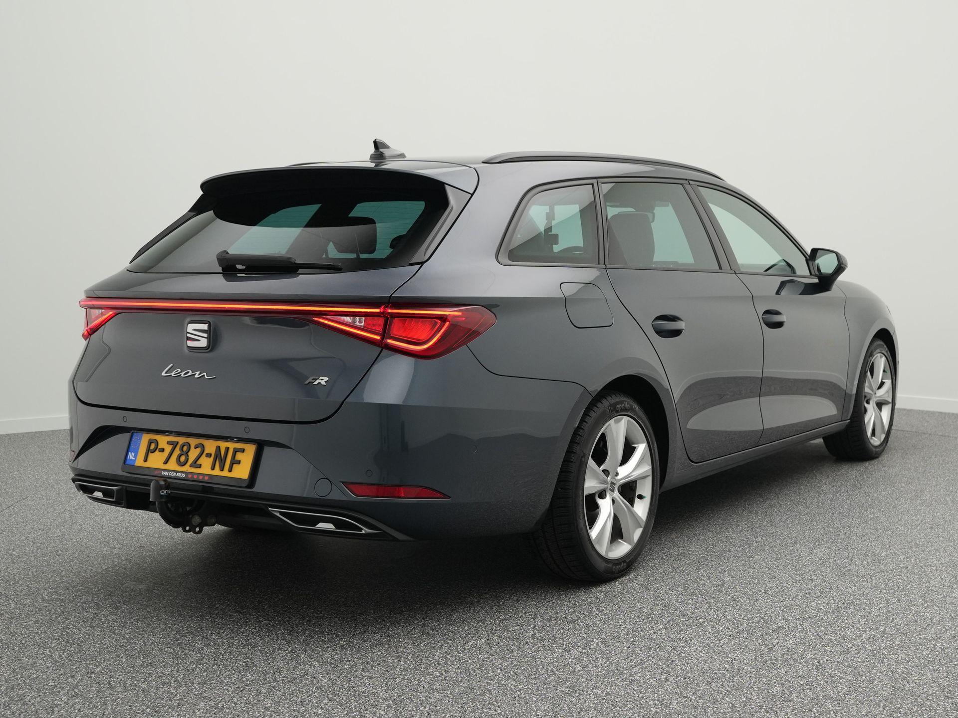 SEAT Leon Sportstourer 1.5 TSI 150pk FR Business Intense - Afbeelding 3
