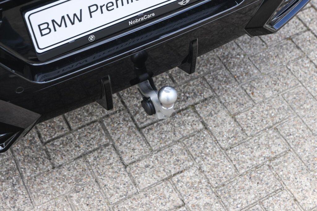 BMW iX2 35