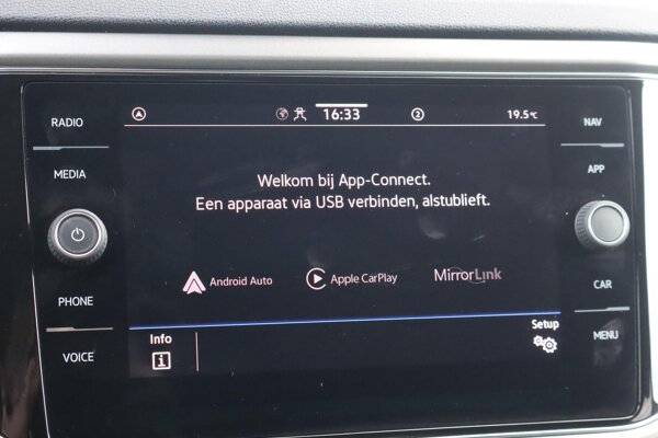 Apple Carplay/Android Auto
