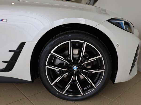 19 inch LM M Y-spaak (styling 859 M)in Bicolor Jet Black uni 19 inch LM M Y-spaak (styling 859 M)in Bicolor Jet Black uni