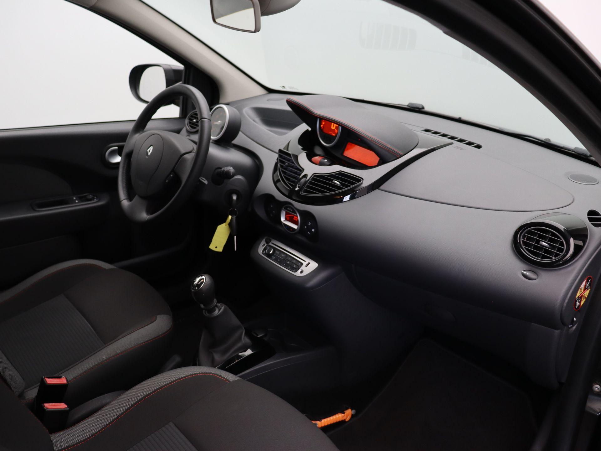 Renault Twingo 1.2 16V Dynamique - Afbeelding 9