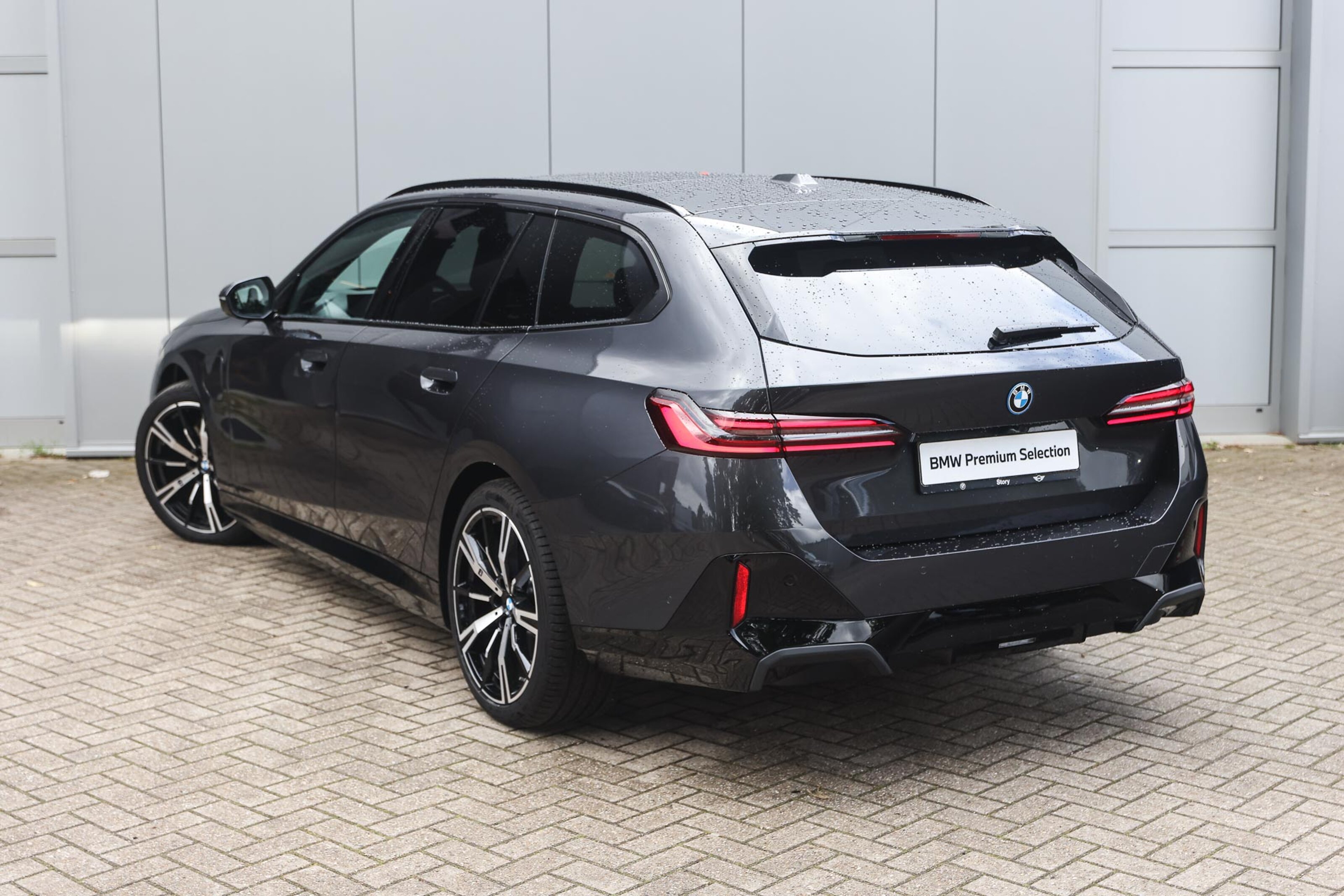 BMW 5 Serie Touring 530e M Sport Automaat