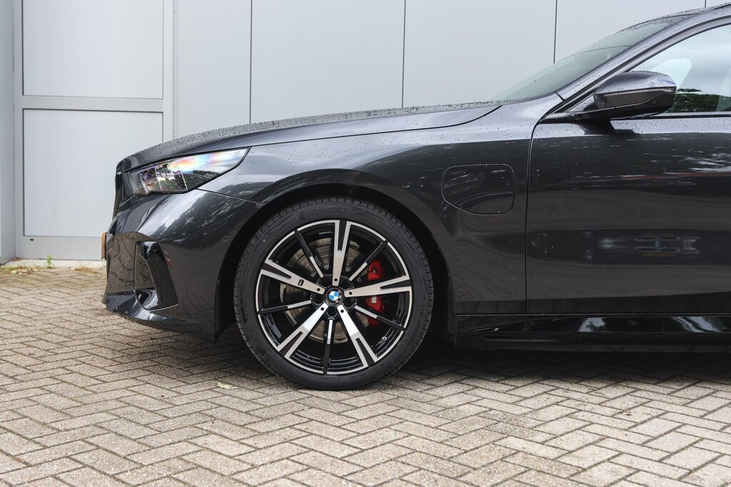 BMW 5 Serie 4
