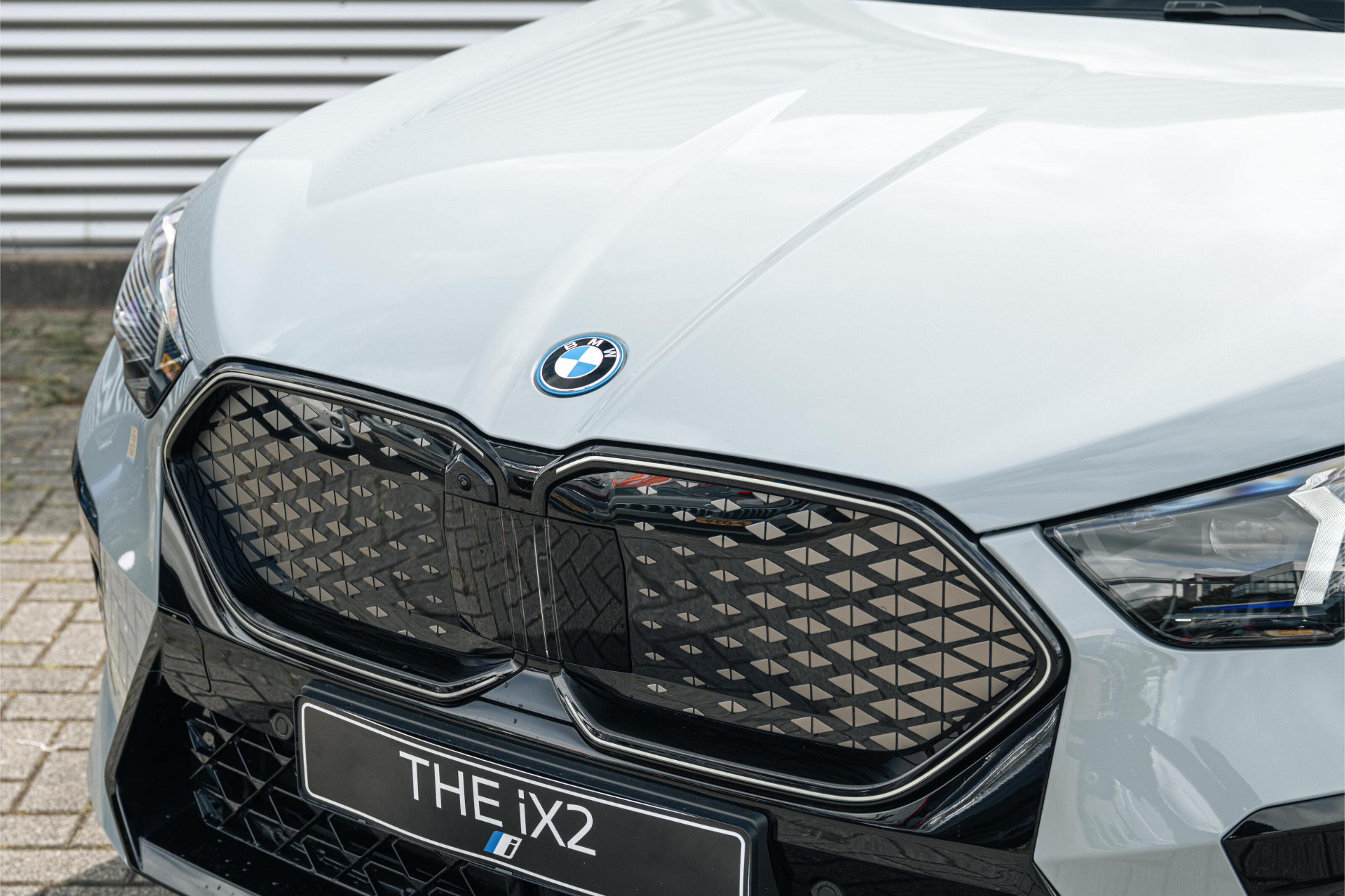 BMW iX2 6