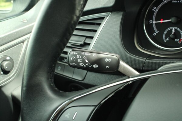 cruise control cruise control