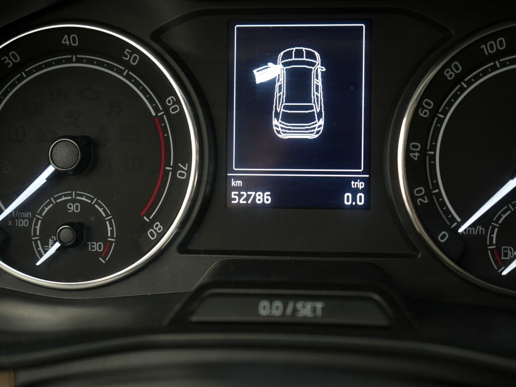 Škoda Kamiq 1.5 TSI 150PK Style DSG | Carplay | LED | Camera | All-seasons - Afbeelding 4