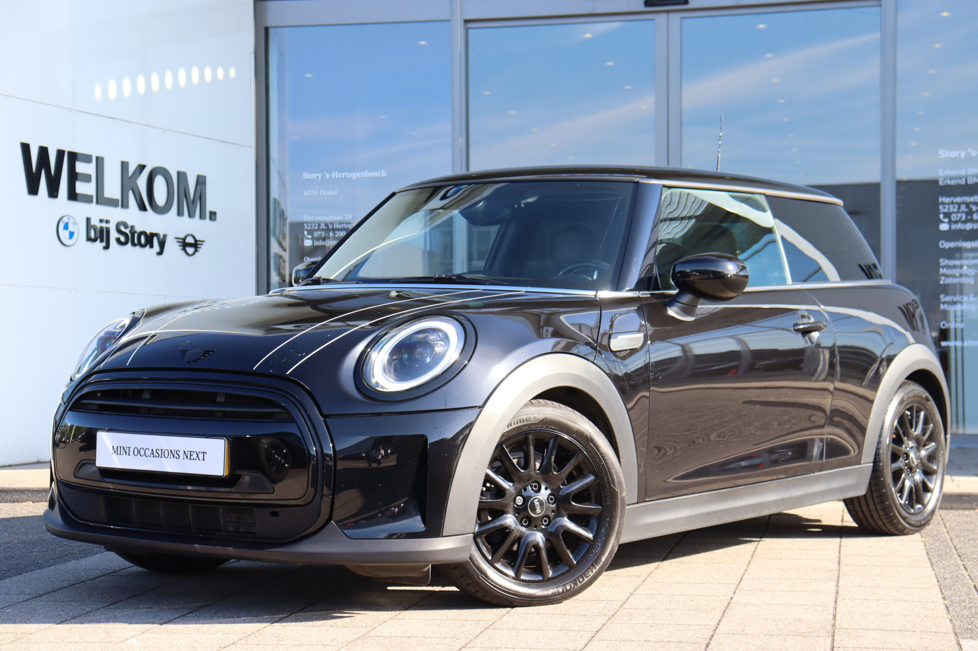 MINI Cooper Hatchback Classic