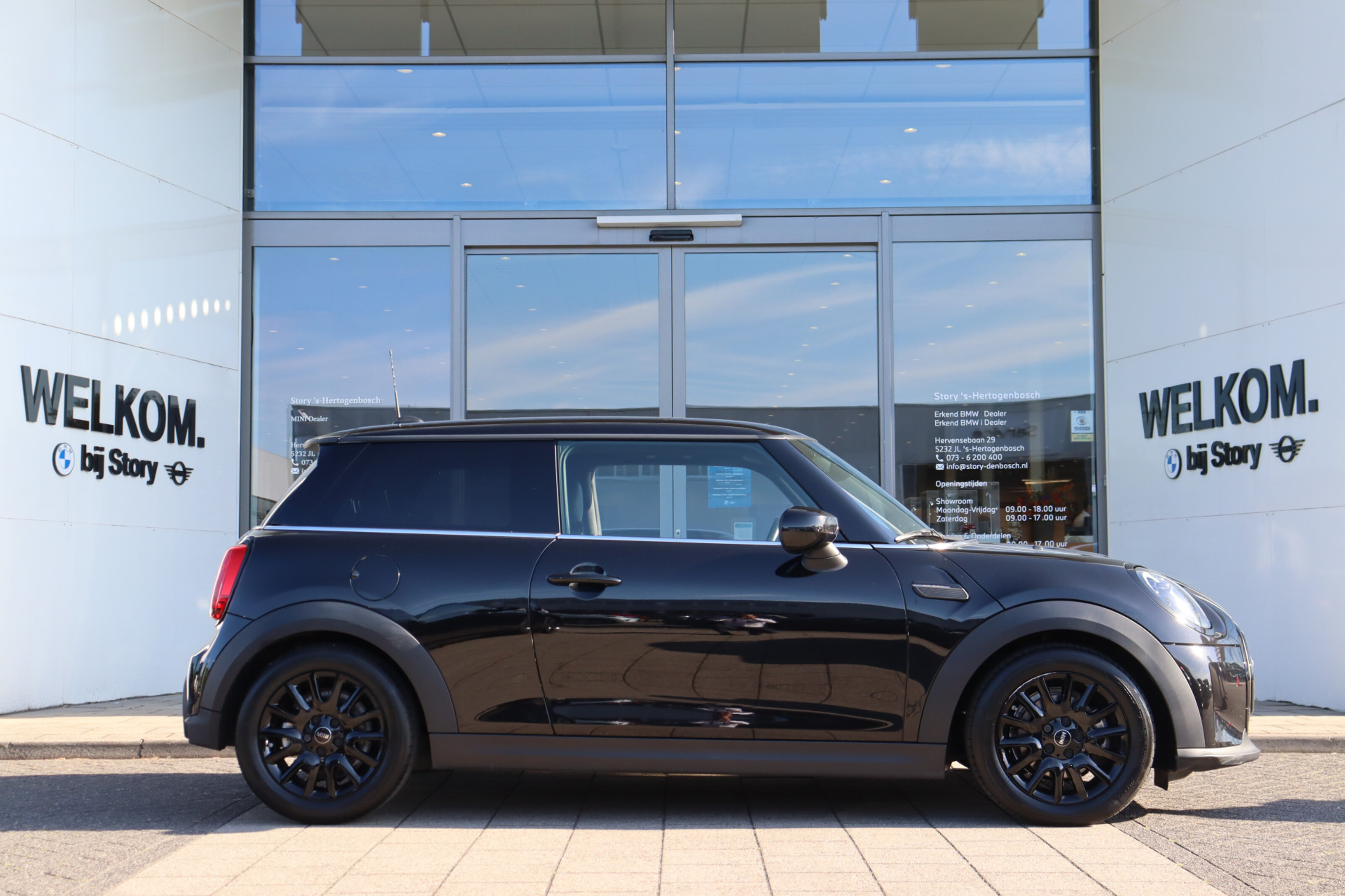 MINI Cooper 9