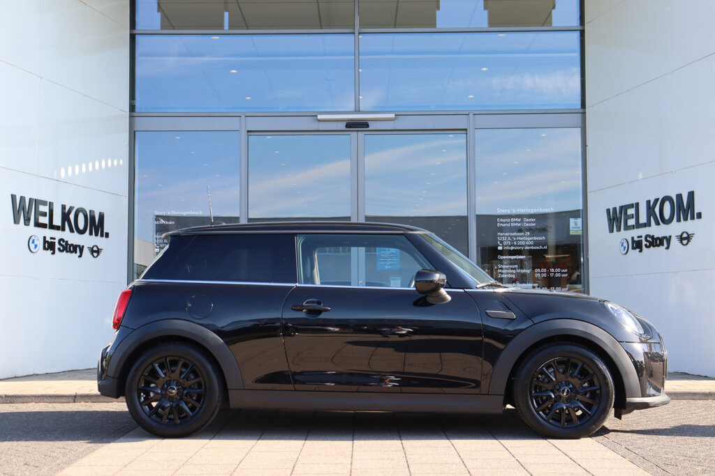 MINI Cooper 9