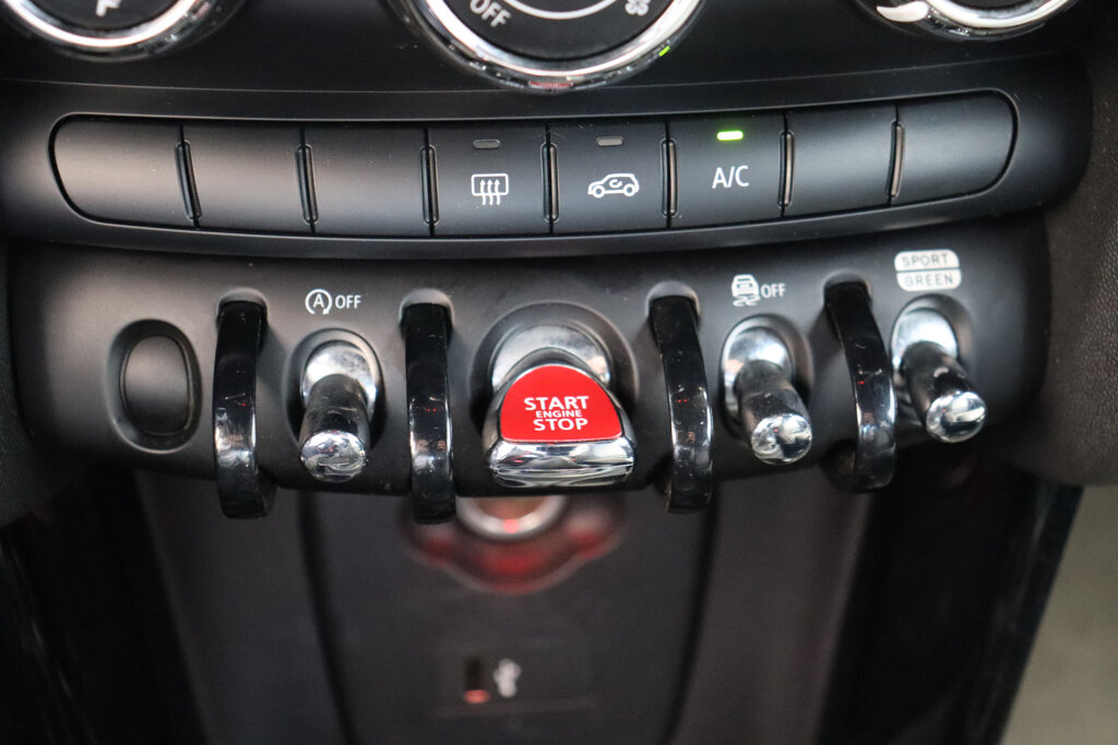 MINI Cooper 22