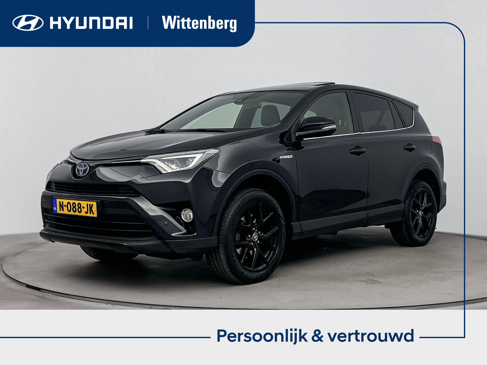 Toyota RAV4 2.5 Hybrid Black Edition Sun Roof
