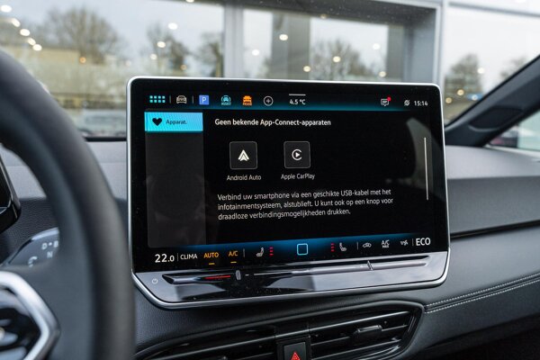 Apple Carplay/Android Auto