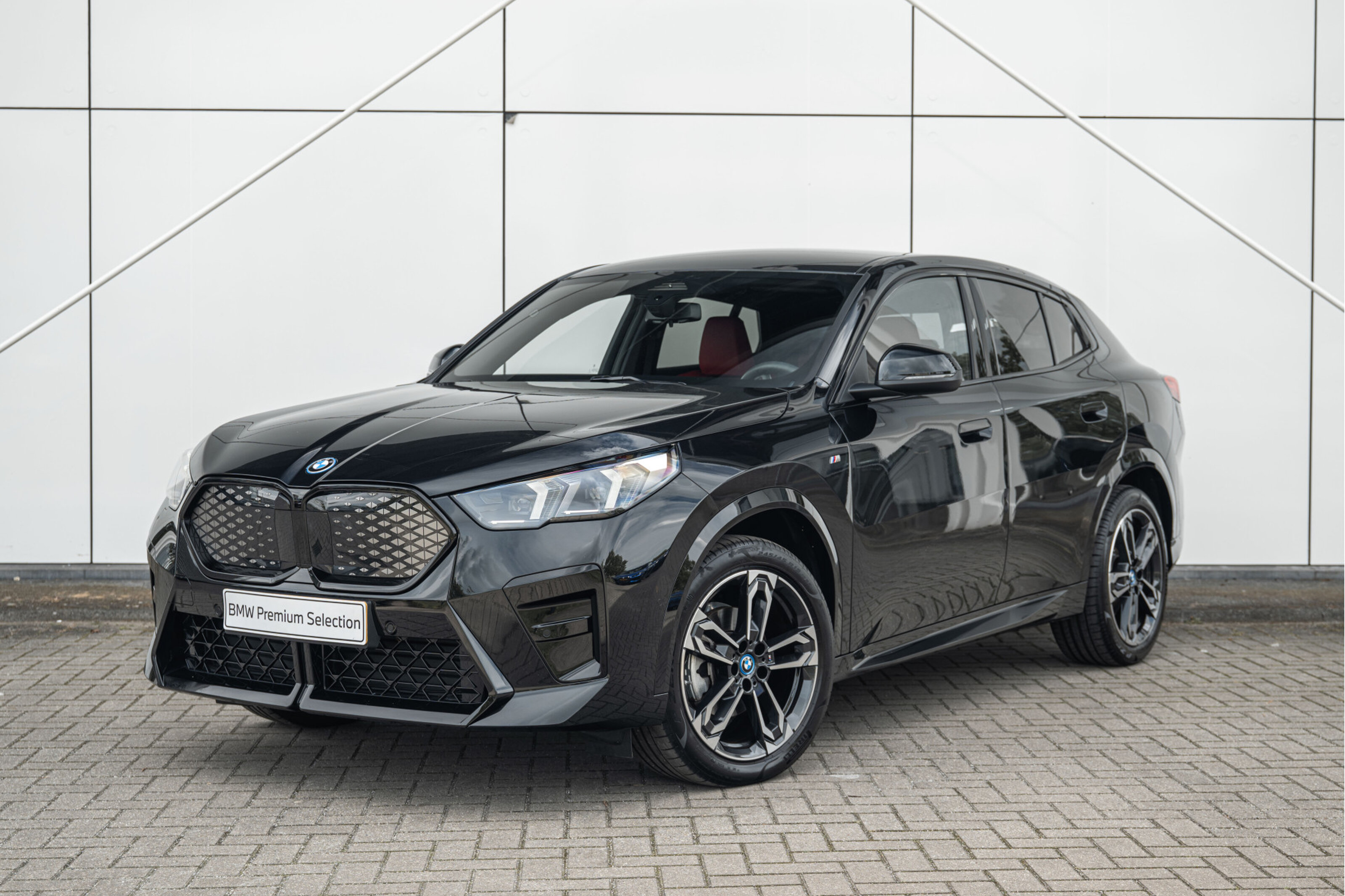 BMW iX2 eDrive20 M Sport