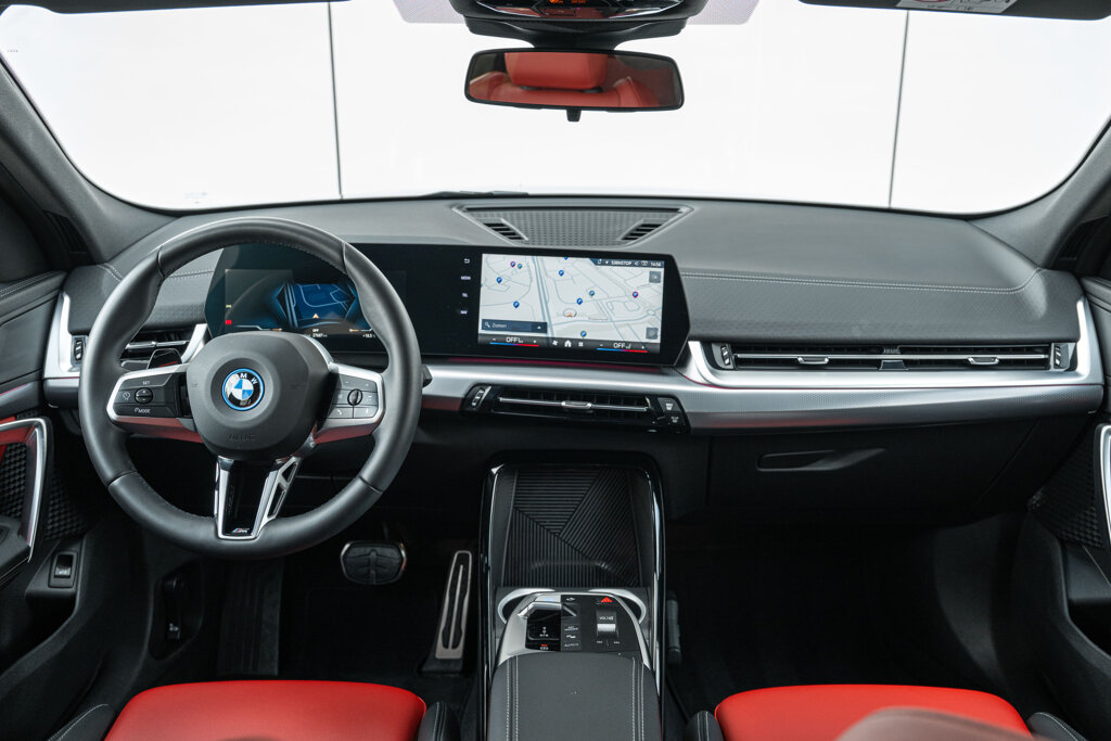 BMW iX2 3