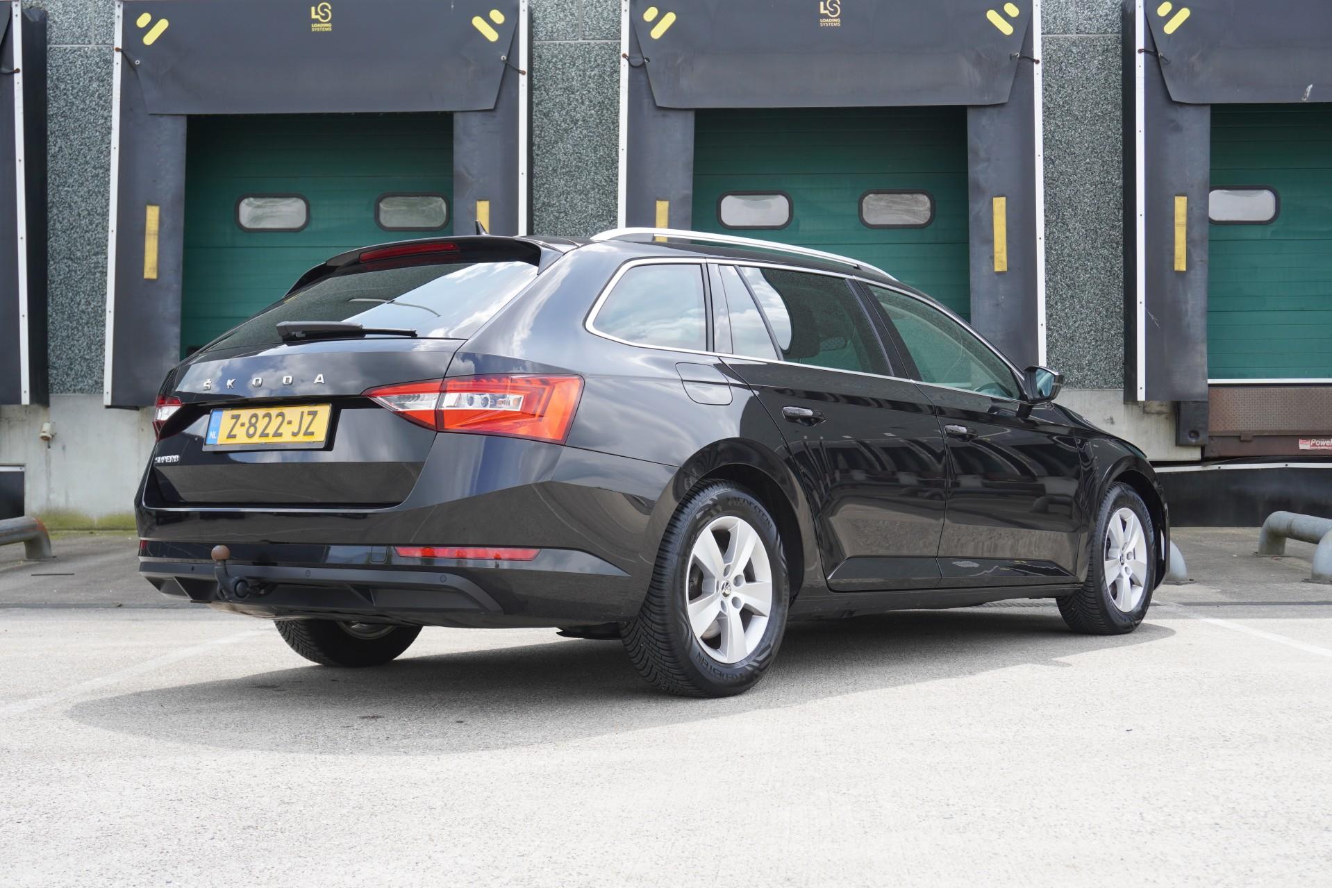 Skoda Superb Combi 1.5 TSI 150pk DSG ACT Business Edition - Afbeelding 2
