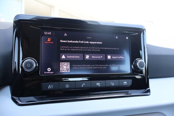 Apple Carplay/Android Auto