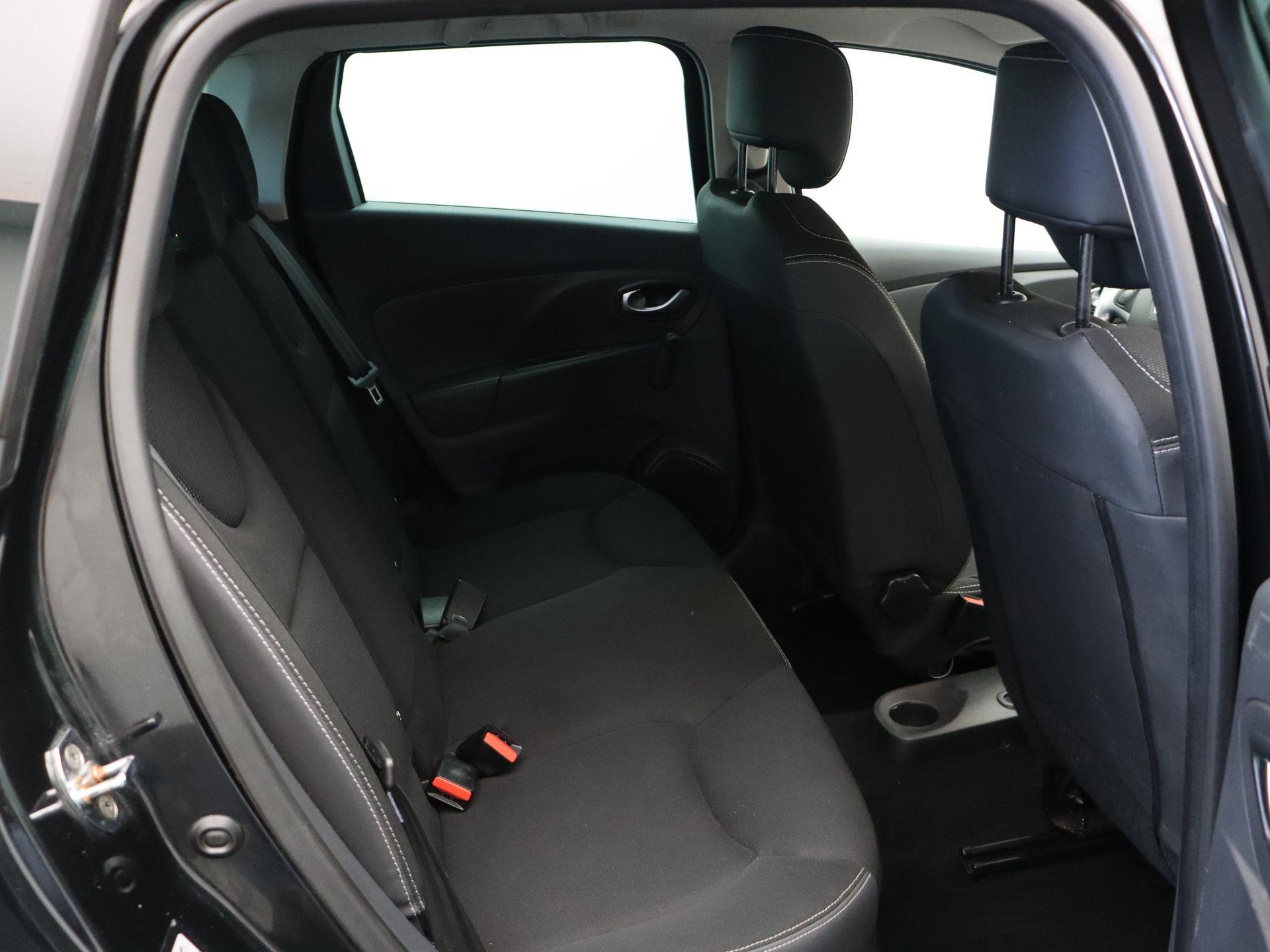 Renault Clio Estate 90pk TCe Night&Day - Afbeelding 9