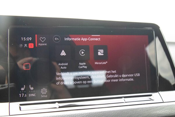Apple Carplay/Android Auto
