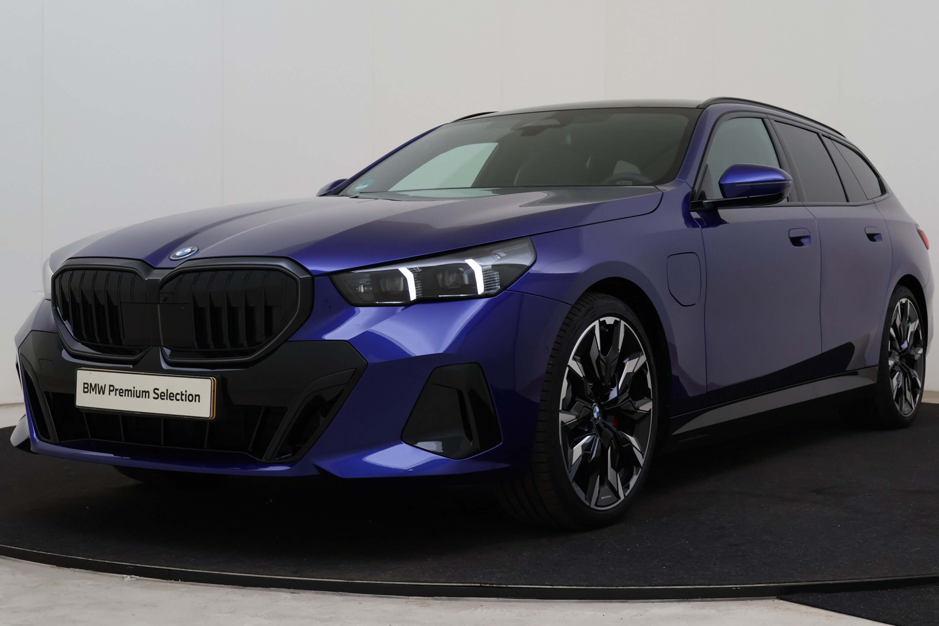 BMW 5 Serie Touring 530e M Sport Automaat