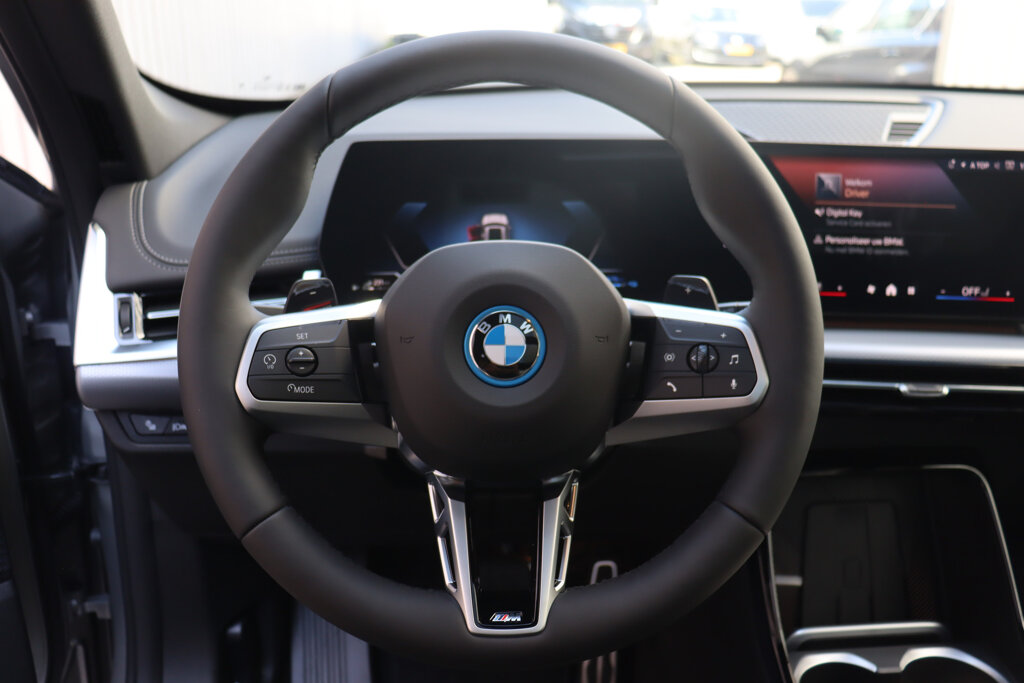 BMW X1 16