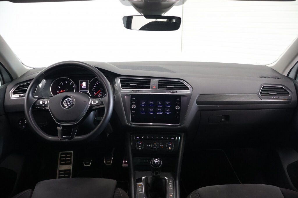Volkswagen Tiguan 1.4 TSI ACT R Line 150pk | Trekhaak | Stoelmassage | Carplay - Afbeelding 2