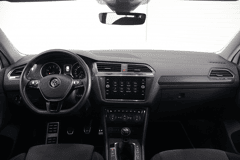 Volkswagen Tiguan 1.4 TSI ACT R Line 150pk | Trekhaak | Stoelmassage | Carplay - Afbeelding 2