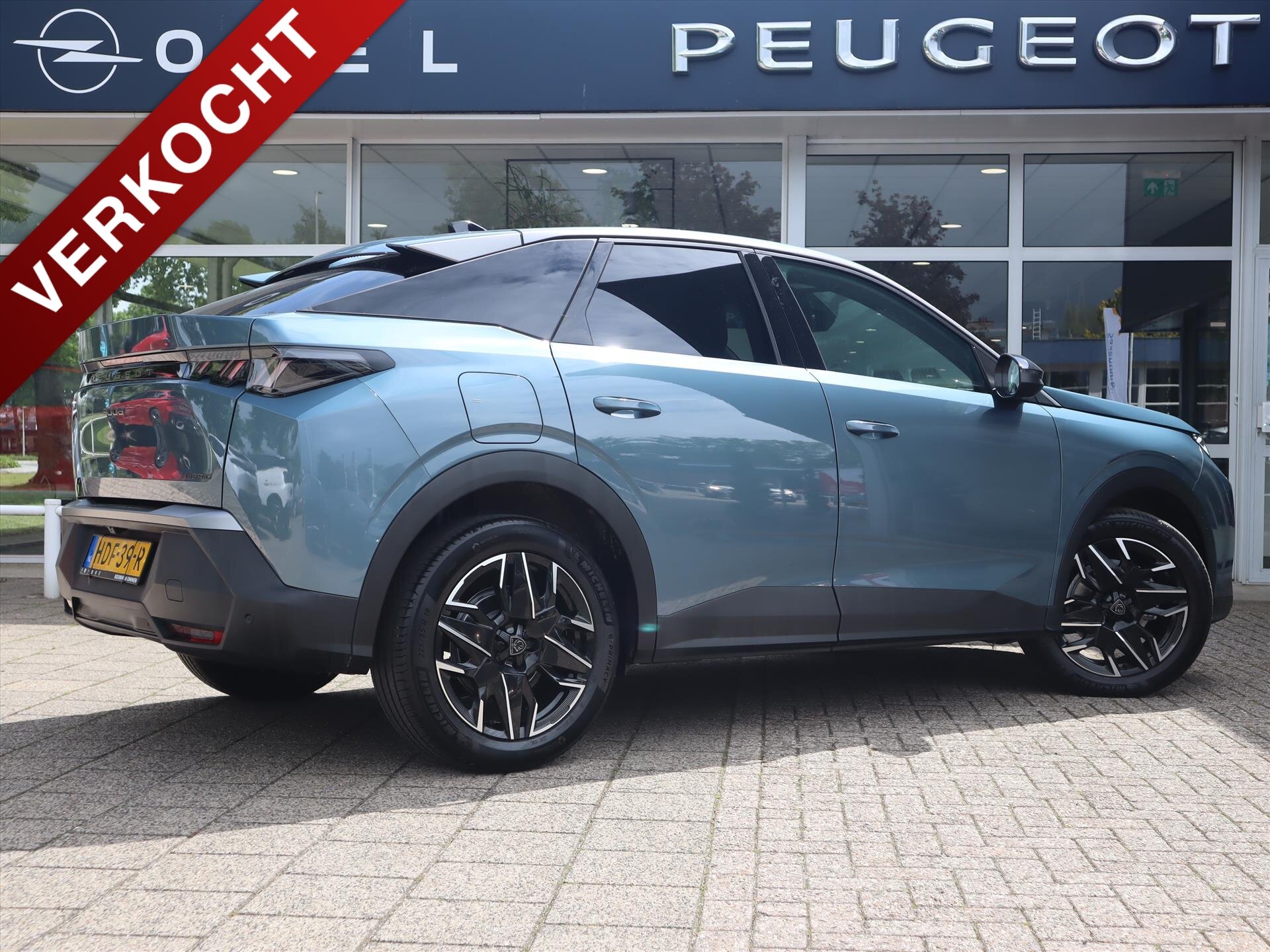 Peugeot 3008 Allure Mild Hybride 145PK e-DCS6 Automaat, Rijklaarprijs, Navigatie Camera DAB+ LED - Afbeelding 1