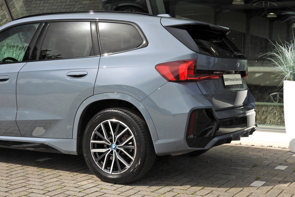 BMW X1 23