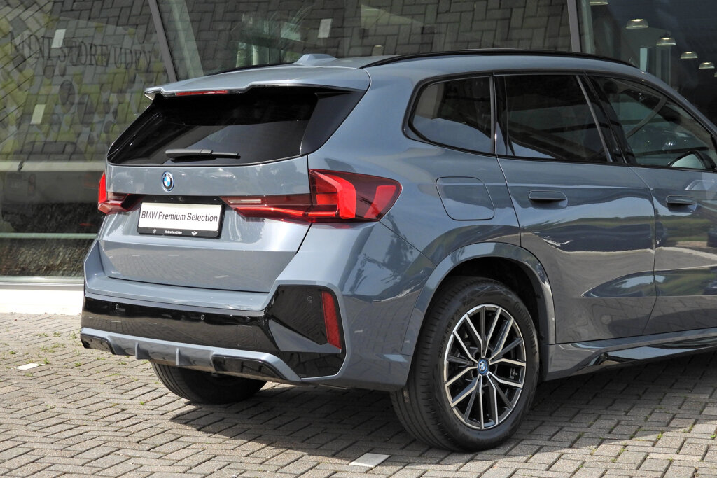 BMW X1 27