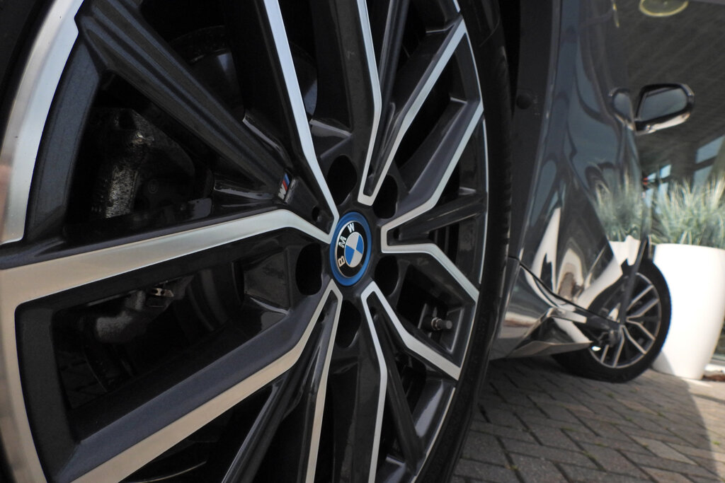BMW X1 28