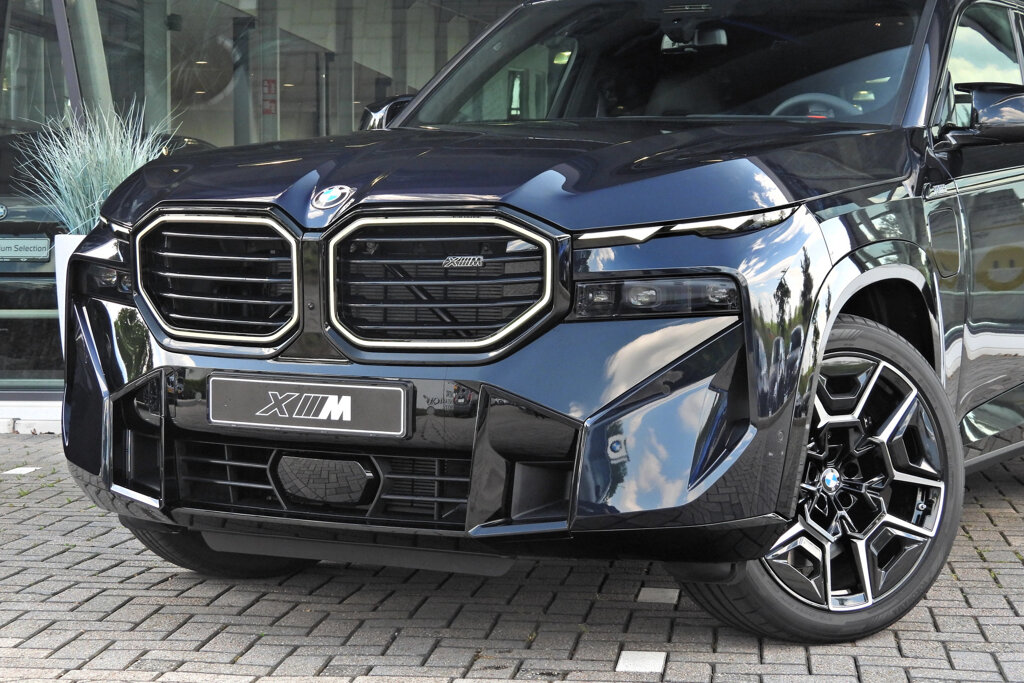 BMW XM 6