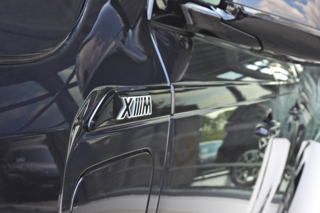 BMW XM 9