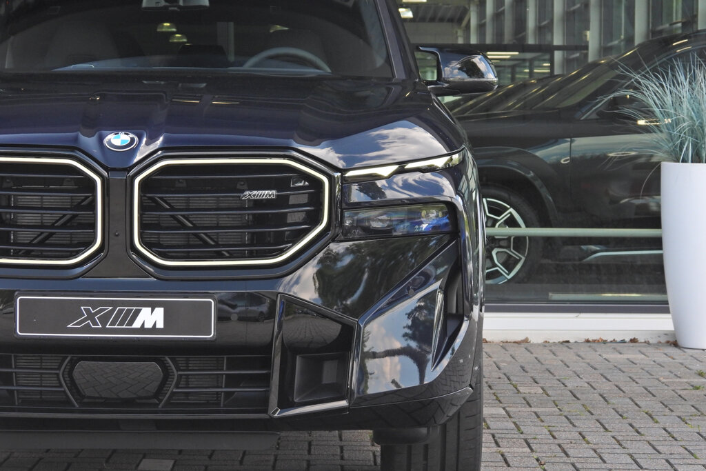 BMW XM 12