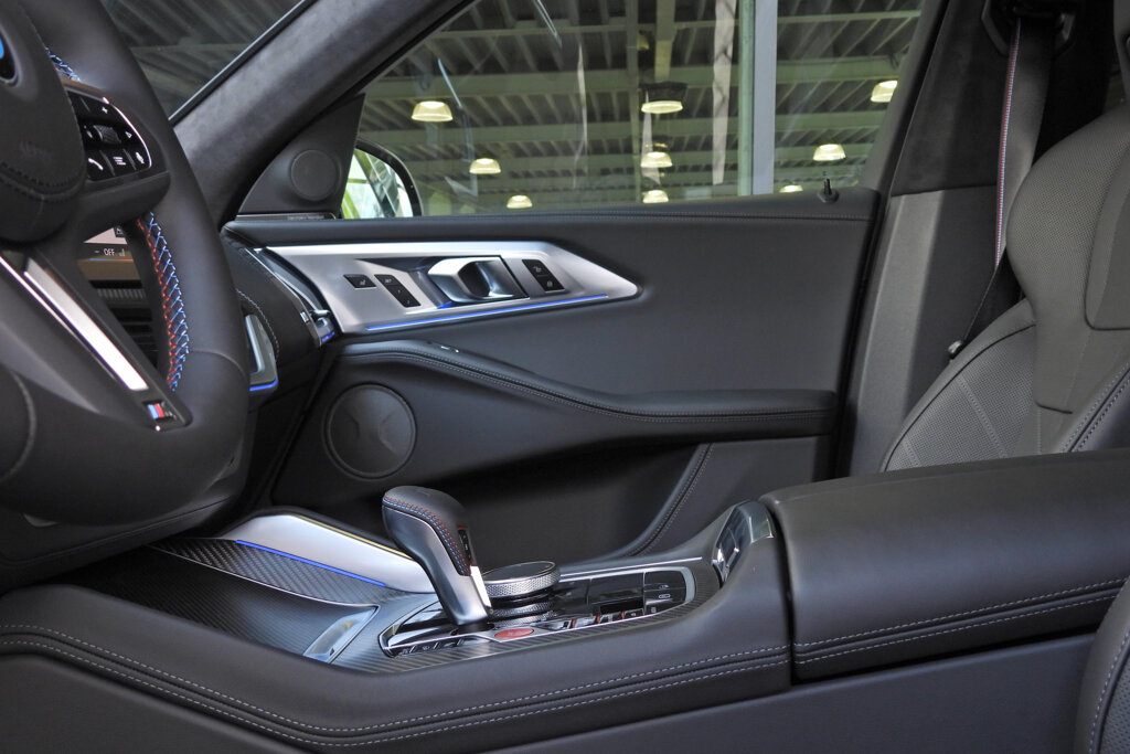 BMW XM 20