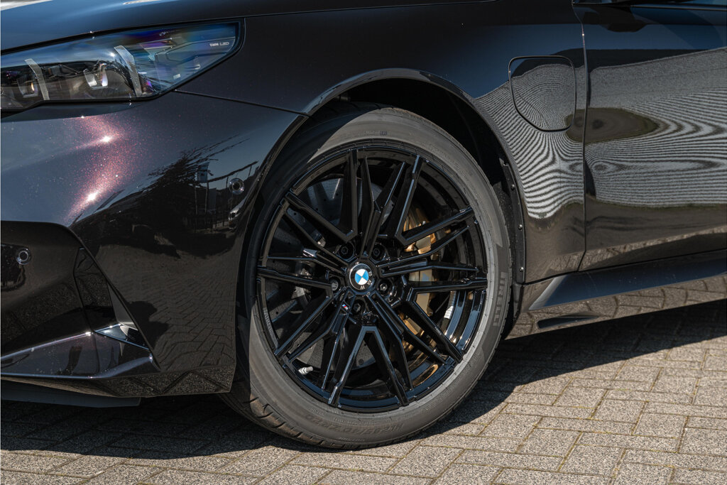 BMW M5 8